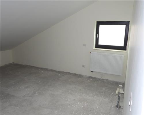 Casa P+M, 4 camere, 215mp, Comuna Plopu