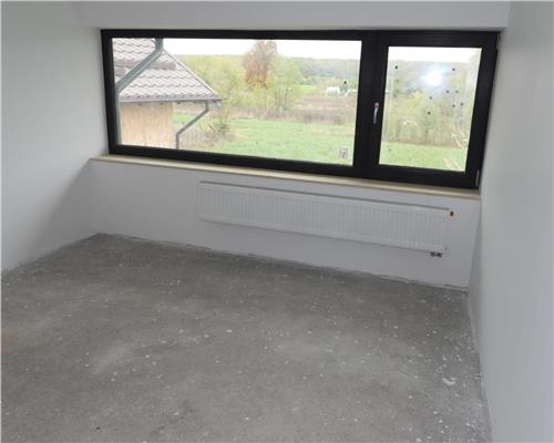 Casa P+M, 4 camere, 215mp, Comuna Plopu