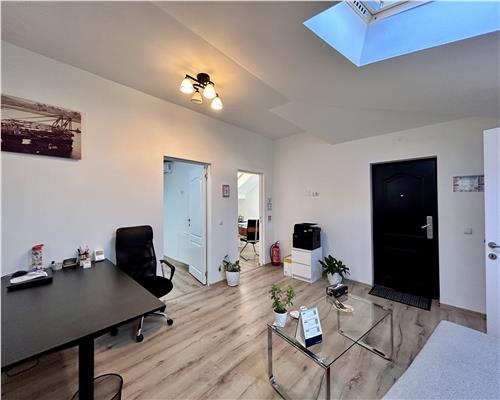 Apartament 4 camere, de inchiriat, business sau rezidential, Ploiesti, Ultracentral