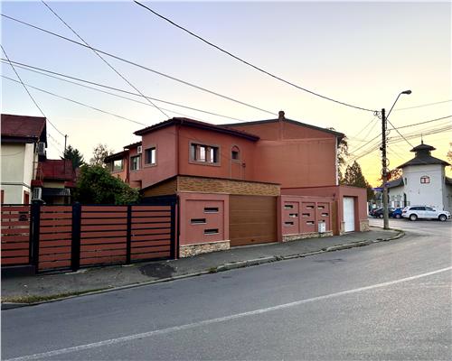 Casa 5 camere, P+M, partial mobilata, 2 garaje, In Ploiesti, zona Mihai Bravu