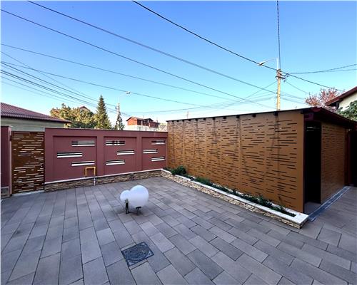 Casa 5 camere, P+M, partial mobilata, 2 garaje, In Ploiesti, zona Mihai Bravu