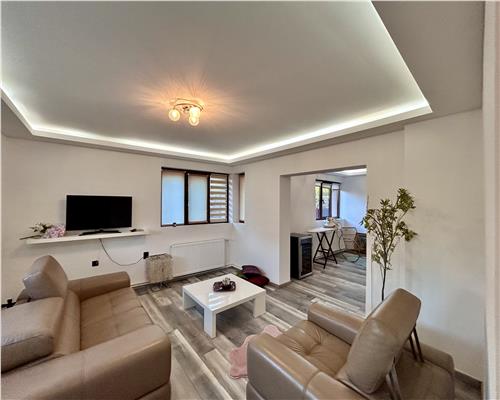 Casa 5 camere, P+M, partial mobilata, 2 garaje, In Ploiesti, zona Mihai Bravu