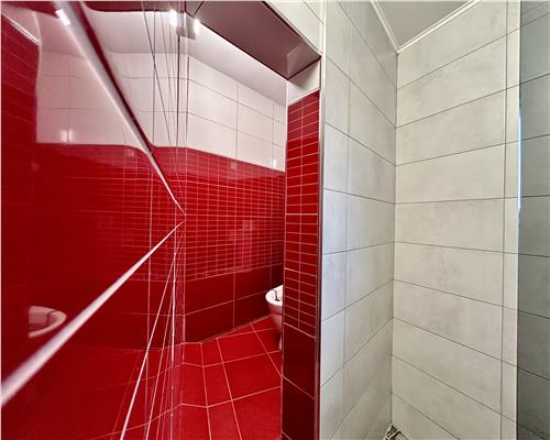 Casa 5 camere, P+M, partial mobilata, 2 garaje, In Ploiesti, zona Mihai Bravu