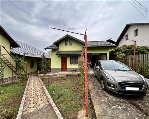 Vanzare casa 6 camere, in Baicoi, teren 1800 MP