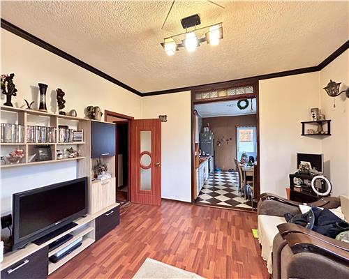 Casa 3 camere si curte 500MP, Gageni, Prahova