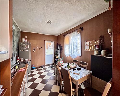 Casa 3 camere si curte 500MP, Gageni, Prahova