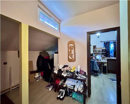 Casa 3 camere si curte 500MP, Gageni, Prahova