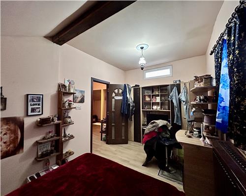 Casa 3 camere si curte 500MP, Gageni, Prahova