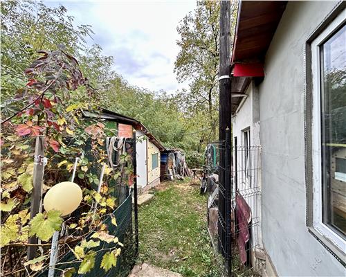 Casa 3 camere si curte 500MP, Gageni, Prahova