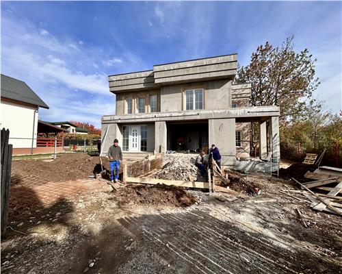 Casa 5 camere, garaj acoperit, Baicoi, Prahova