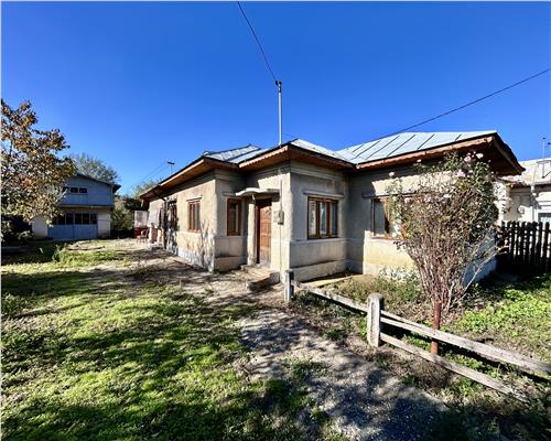 Casa 4 camere, 141 MP + Anexa 39 MP, pe DN1