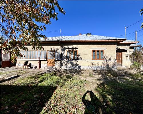 Casa 4 camere, 141 MP + Anexa 39 MP, pe DN1