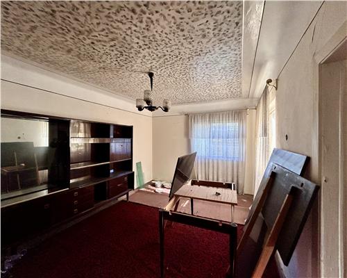 Casa 4 camere, 141 MP + Anexa 39 MP, pe DN1