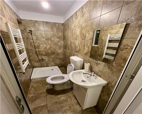 Vanzare casa D+P+M in Urlati, zona centrala.