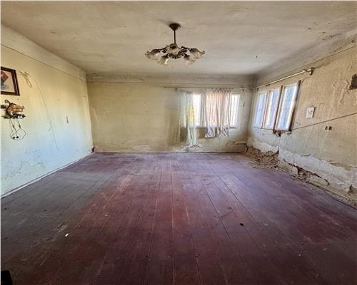 Casa 4 camere, 2 intrari, Ploiest, Bd. Castanilor