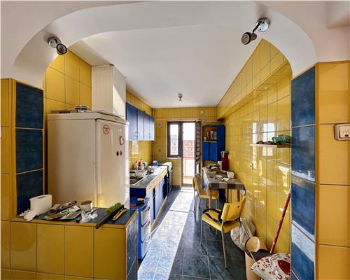 Apartament 2 camere, decomandat, Marasesti Ploiesti