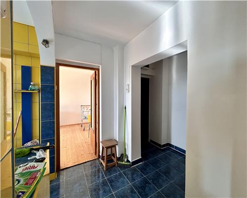 Apartament 2 camere, decomandat, Marasesti Ploiesti