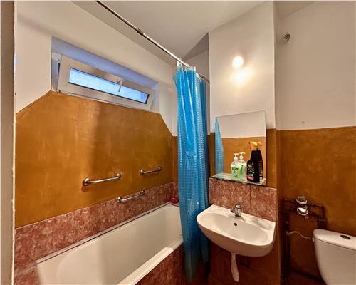 Apartament 2 camere, semidecomandat, Kaufland Vest, Ploiesti