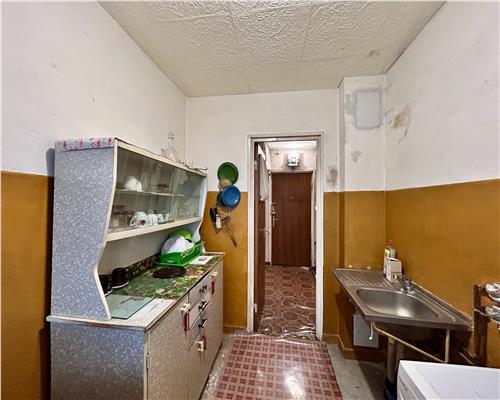 Apartament 2 camere, semidecomandat, Kaufland Vest, Ploiesti