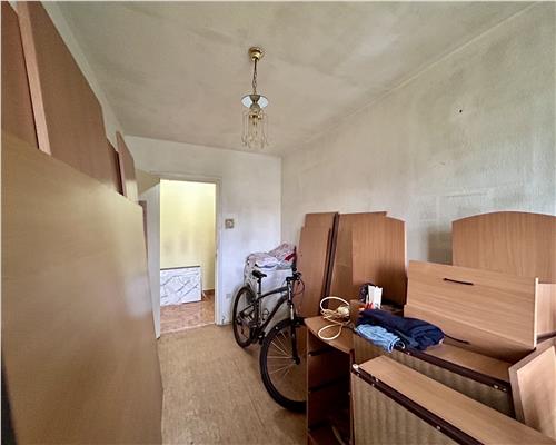 Apartament 3 camere semidecomandat, Aurora Vest, Ploiesti