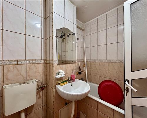 Apartament 3 camere semidecomandat, Aurora Vest, Ploiesti