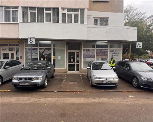 Spatiu comercial la parter de bloc, in Ploiesti, zona Bd. Bucuresti