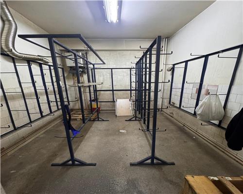 Spatiu comercial la parter de bloc, in Ploiesti, zona Bd. Bucuresti