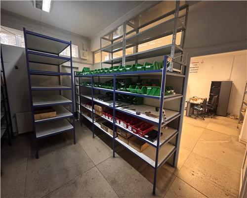 Spatiu comercial la parter de bloc, in Ploiesti, zona Bd. Bucuresti