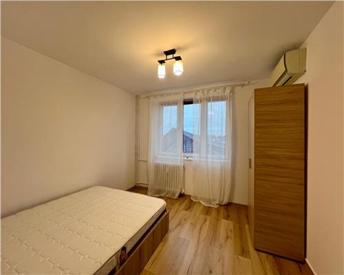 Inchiriere 3 camere central ,recent renovat, Ploiesti