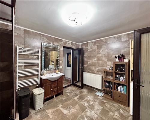 Vila individuala 5 camere, Breaza de Jos, complet mobilata si utilata