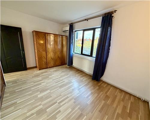 Vila 5 camere, teren 795 mp, Ploiesti, zona centrala