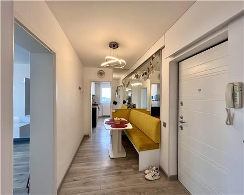 Apartament 3 camere, renovat LUX, West Mall, Ploiesti