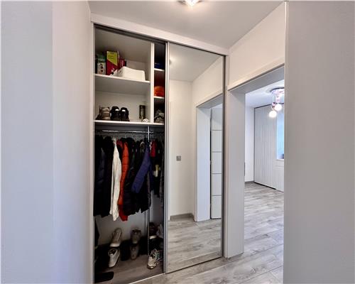 Apartament 3 camere, renovat LUX, West Mall, Ploiesti