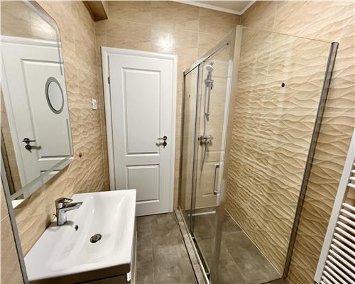 Vanzare apartament 3 camere, premium, in Ploiesti, zona Albert