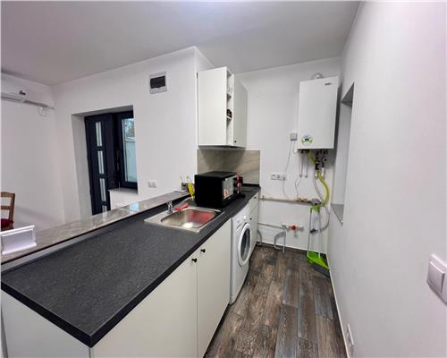 Casa 2 camere, zona Sala Sporturilor, Ploiesti