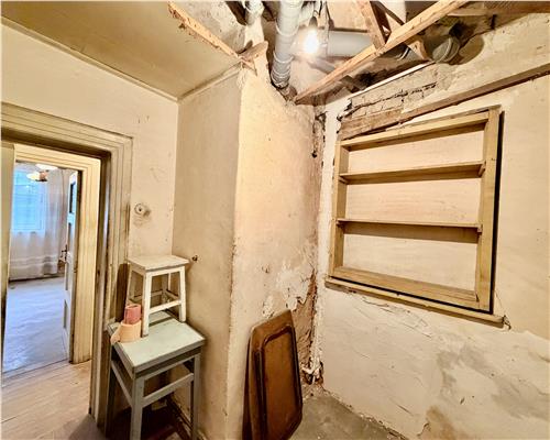 Apartament 2 camere in vila, curte, zona AFI Palace, Ploiesti