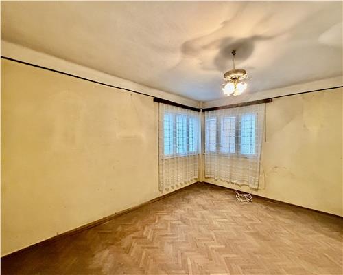 Apartament 2 camere in vila, curte, zona AFI Palace, Ploiesti