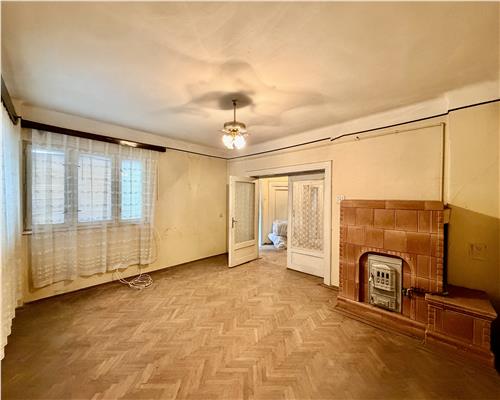 Apartament 2 camere in vila, curte, zona AFI Palace, Ploiesti