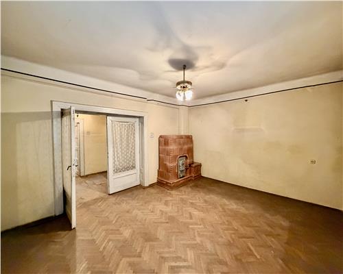 Apartament 2 camere in vila, curte, zona AFI Palace, Ploiesti