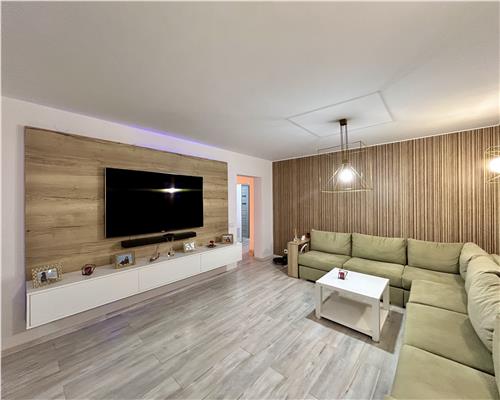 Apartament 3 camere, centrala proprie, LUX, Cantacuzino, Ploiesti
