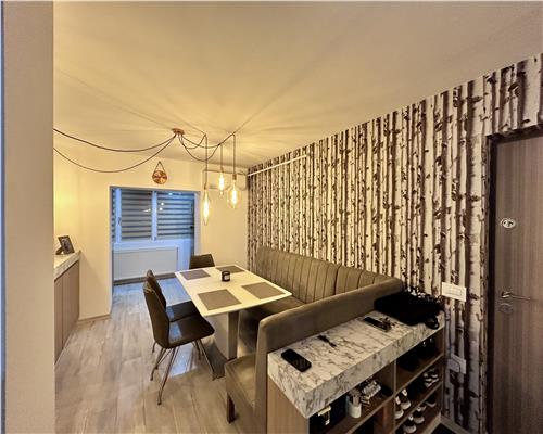 Apartament 3 camere, centrala proprie, LUX, Cantacuzino, Ploiesti