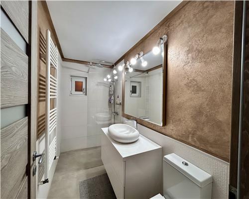 Apartament 3 camere, centrala proprie, LUX, Cantacuzino, Ploiesti