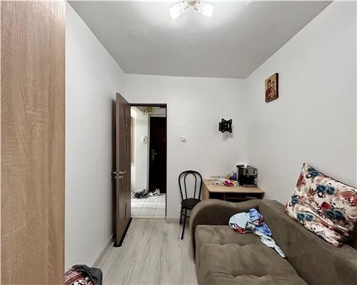 Apartament 3 camere, renovat, centrala proprie, Mihai Bravu, Ploiesti