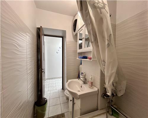 Apartament 3 camere, renovat, centrala proprie, Mihai Bravu, Ploiesti