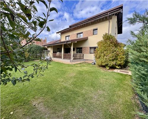 Casa S+P+1+M, Paulestii Noi, cartier privat cu SPA si teren de sport