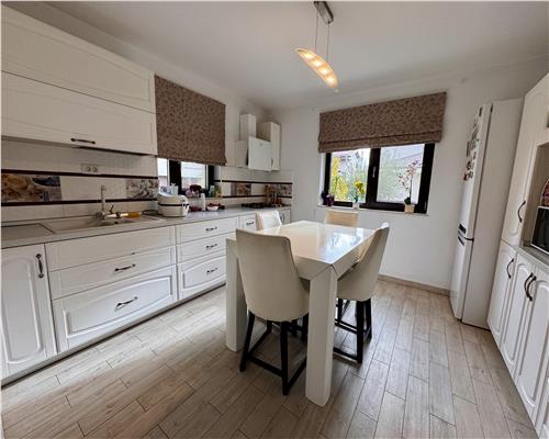 Casa S+P+1+M, Paulestii Noi, cartier privat cu SPA si teren de sport