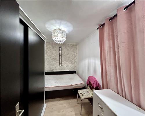 Vanzare casa 5 dormitoare, curte libera 378 mp, Motoi, Ploiesti