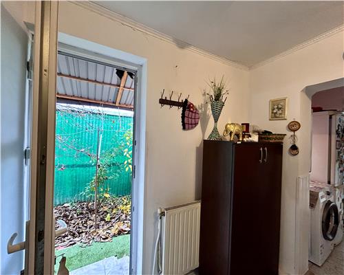 Vanzare casa 5 dormitoare, curte libera 378 mp, Motoi, Ploiesti