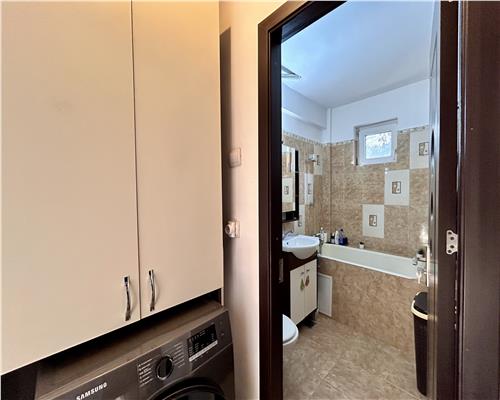 Apartament 2 camere, semidecomandat, Sud, Ploiesti