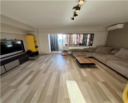 Apartament 3 camere, centrala proprie, Ploiesti, zona centrala